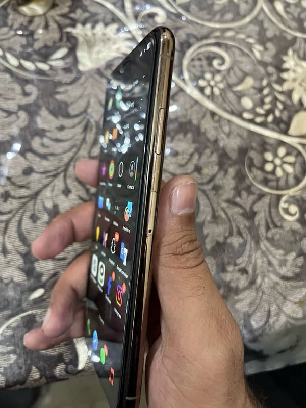 xs Max 2