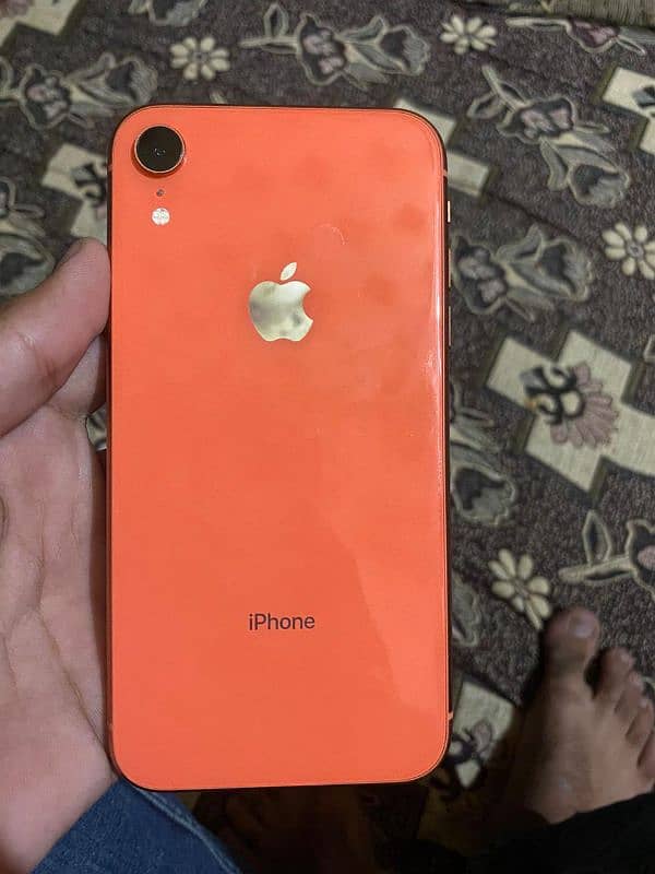 iphone XR 0