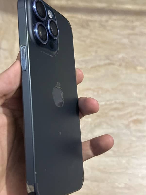 iPhone 15 Pro Max Non PTA 2