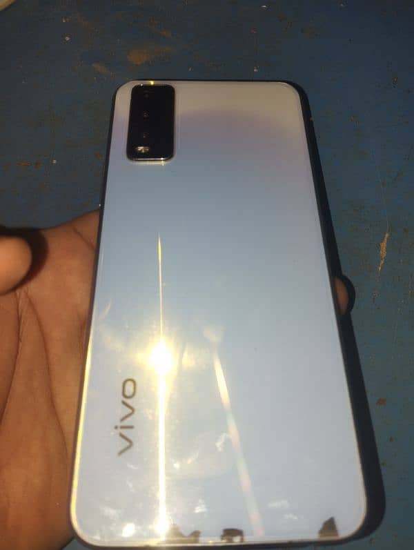 vivo y 20 4