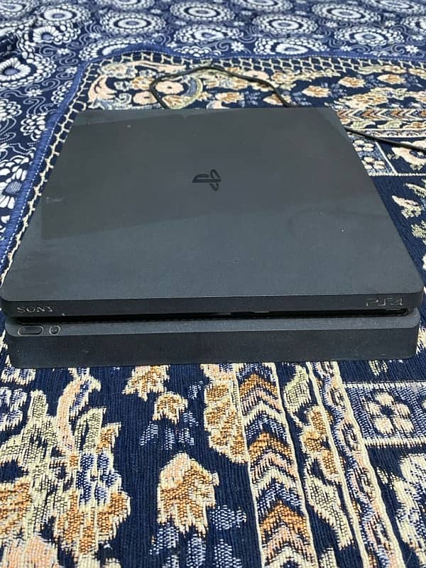 PS-4 Slim 500gb 4