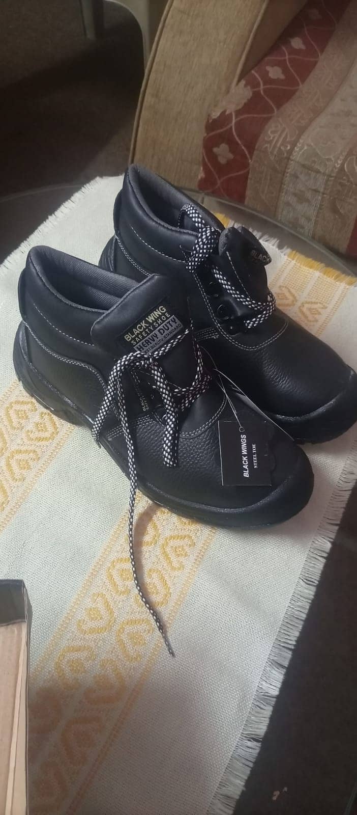 Black Wing Safety Shoes 2