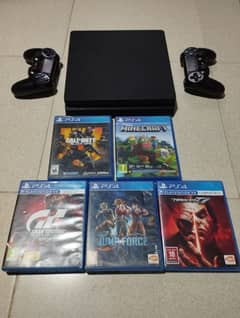 PS4 slim 1TB with five games