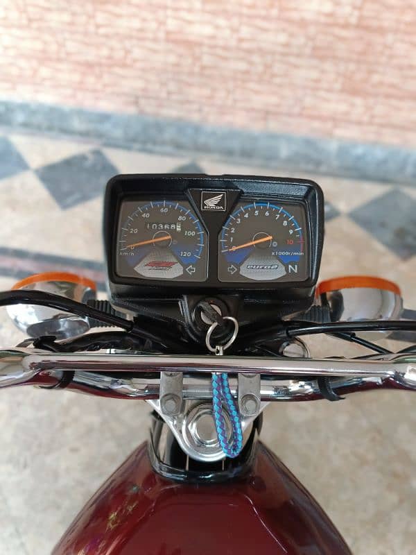 Honda 125 Special Edition 2023 Self Start 13