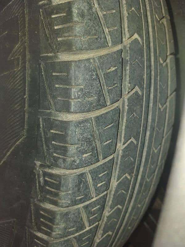 tyre 145 /80/R13 size 03057019117 2