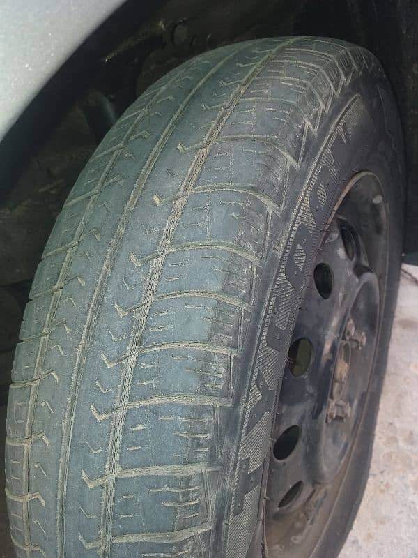 tyre 145 /80/R13 size 03057019117 7