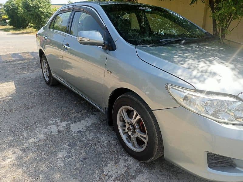 Toyota Corolla GLI 2010 18