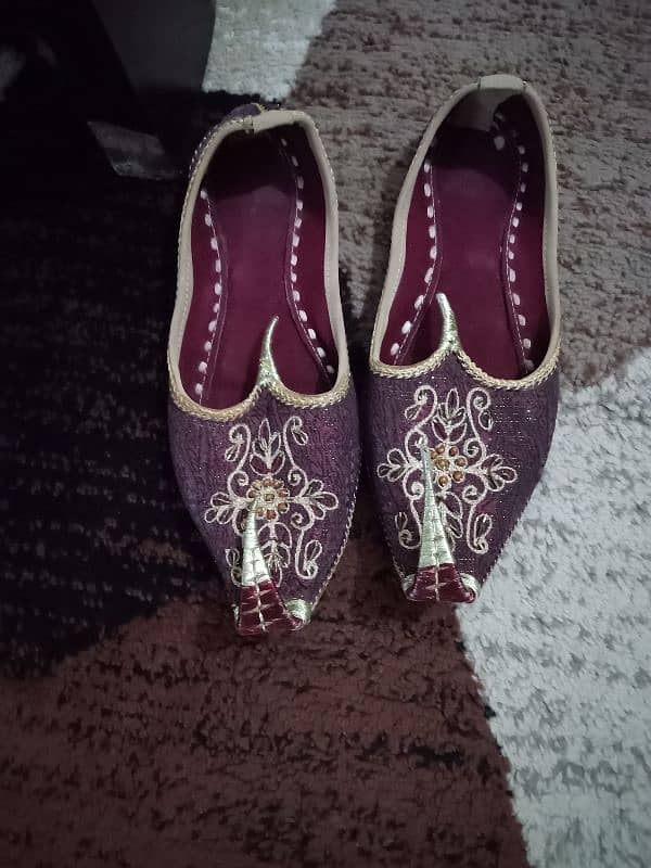 preloved sherwani with chulla and khussa 6