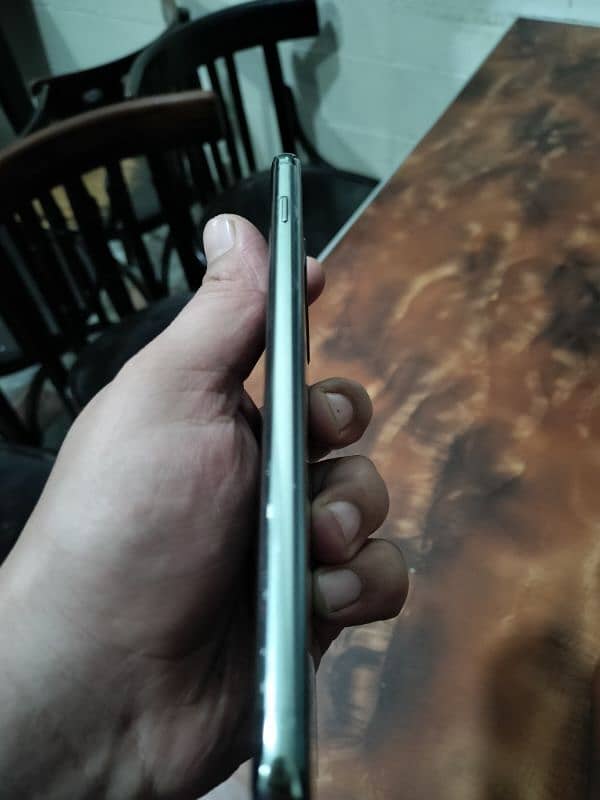 Samsung S10 Plus 10 by 10 condition Wi-Fi not working 6