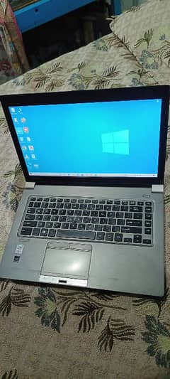 Toshiba i5 vpro