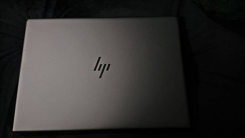 hp elite book 840 G5 5