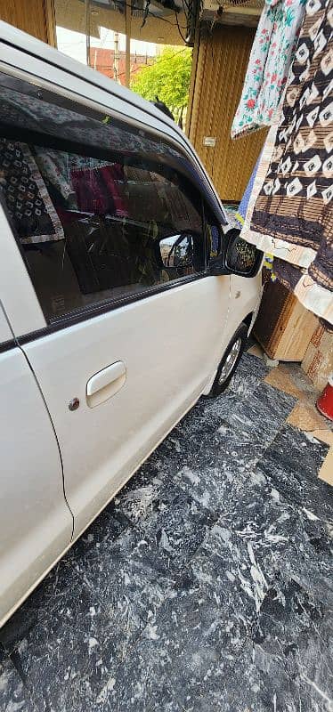 Suzuki Wagon R 2023 4