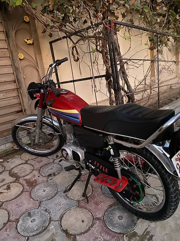 honda 125 Rs78000 2