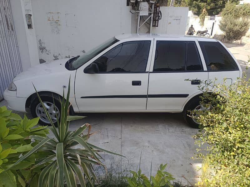 Suzuki Cultus VXR 2015 1