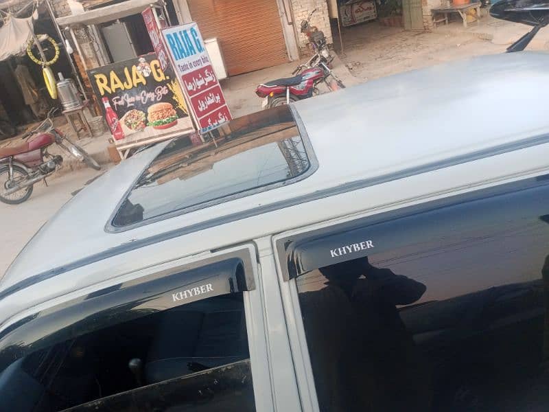 Suzuki Khyber sunroof 5