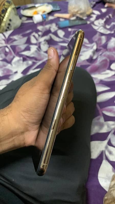 iphone xs max 256 jb 5