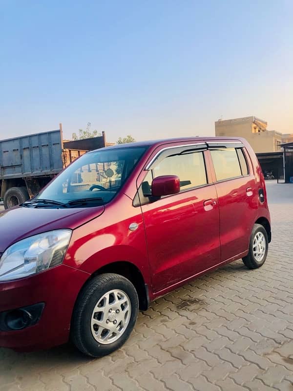 Suzuki Wagon R 2017 1