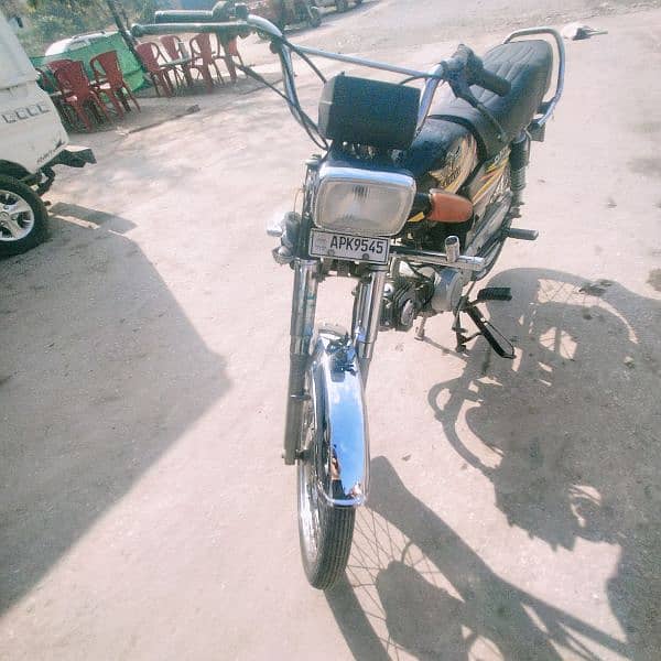 Sutlej Motorcycle is for sale 3