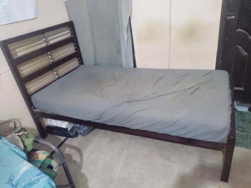 single Iron bed 2