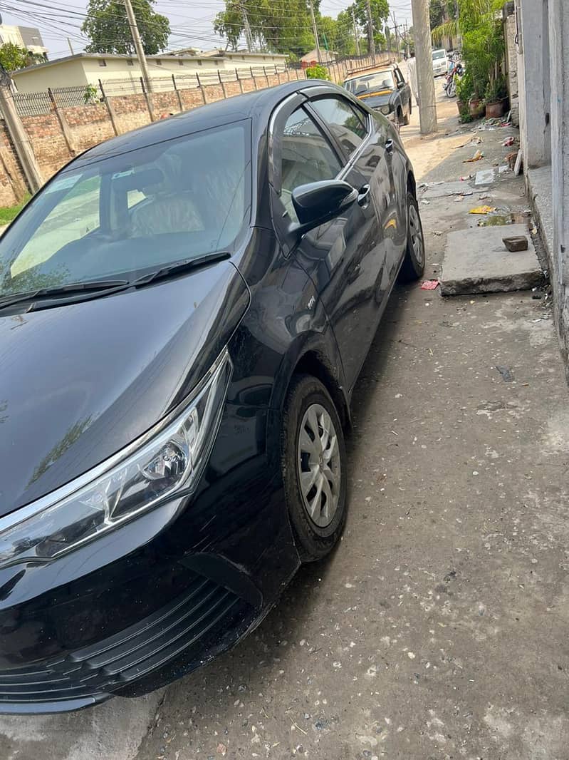 Toyota Corolla XLI 2019 model Total janwan. Contact number 03175720260 3