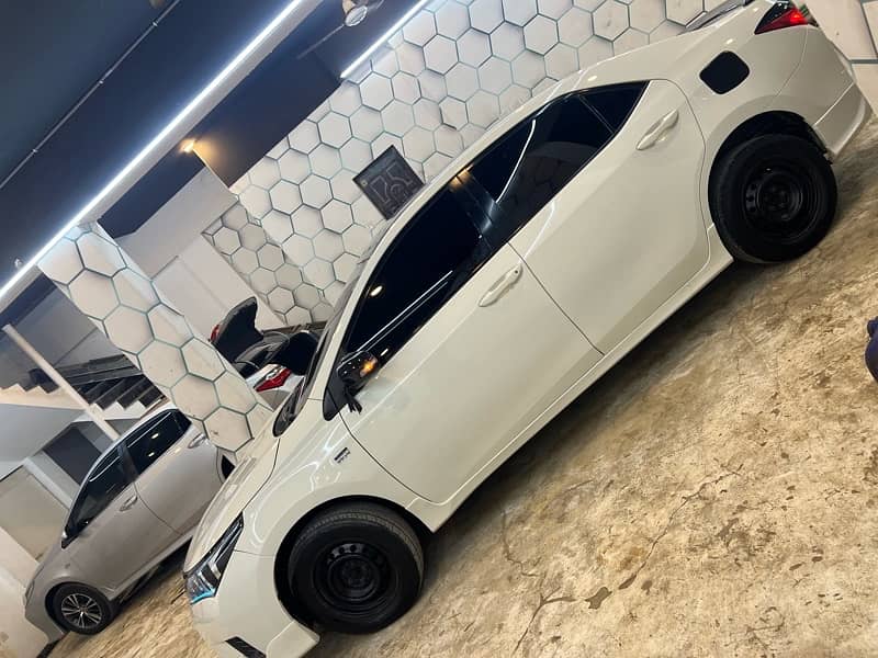 Toyota Corolla 2016 4