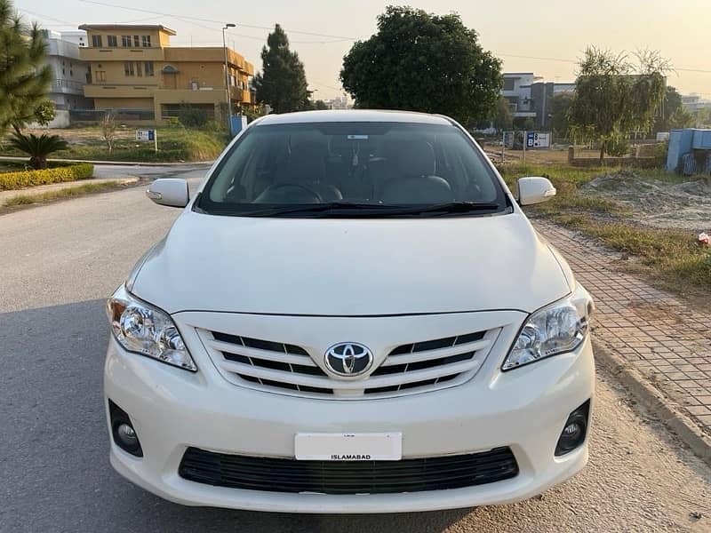 Toyota Corolla Altis 2013 0