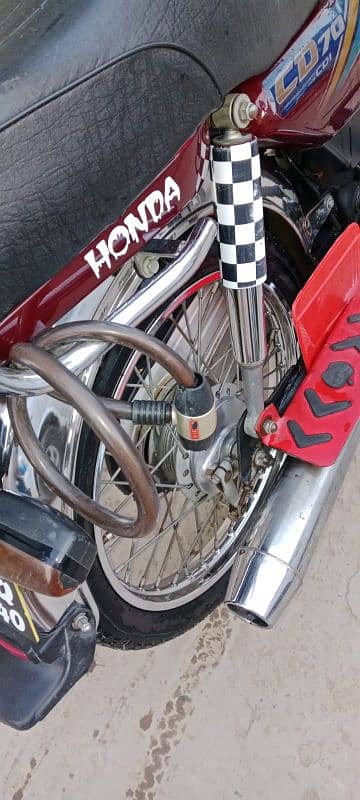 Honda bike good condition 10/10 all decoment clear 6