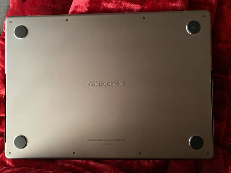 MacBook Pro M1 Pro (14” 2021) 5