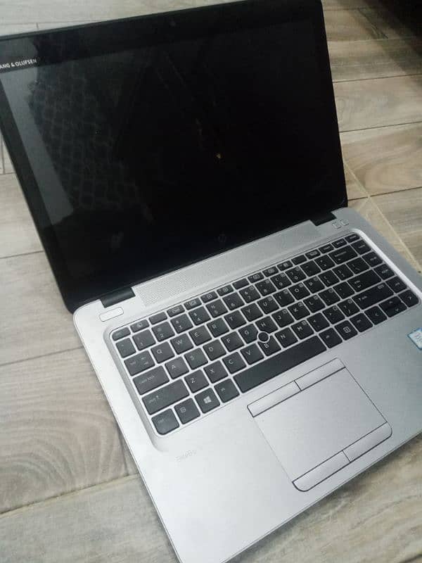 This is HP EliteBook 840 G3,and 6th generation Intel Core processor 3