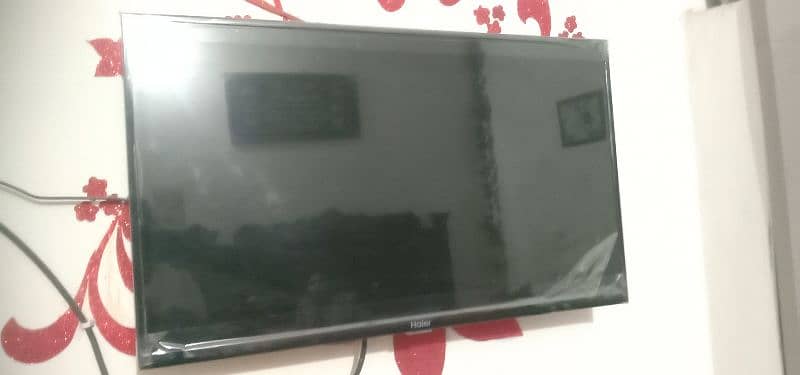 haier led tv just 1 week used 1