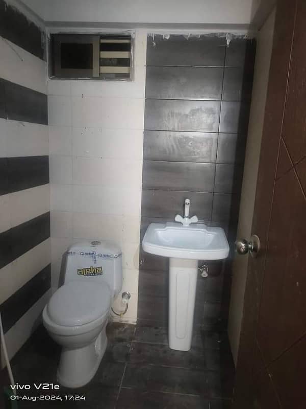 City Towers 2 Bed DD Flat For Sale Vip Location Block-05, Gulistan e Jauher 4