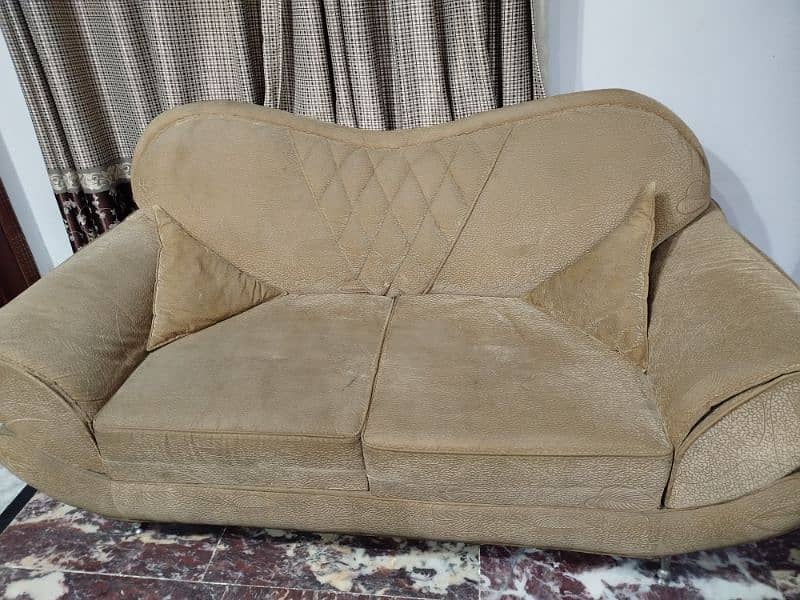 Sofa set 0