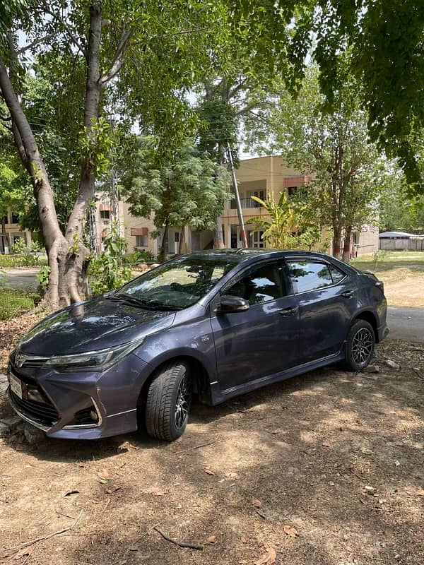 Toyota Corolla Altis 2015 2