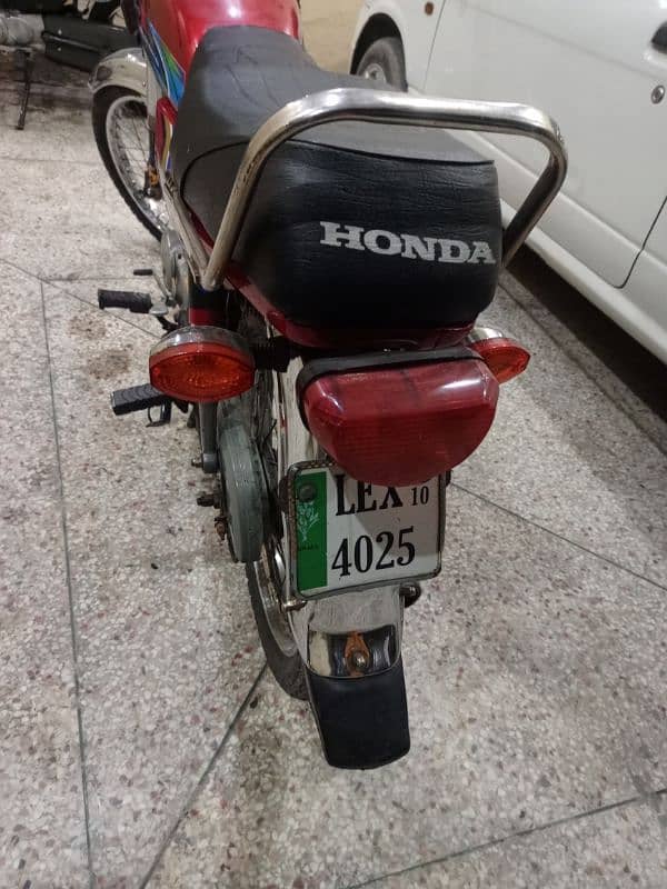 Honda CD 70 2010 Model 2