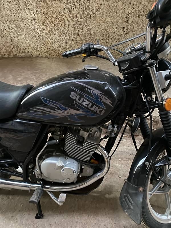 SUZUKI GS-150 SE Perfect Condition 5