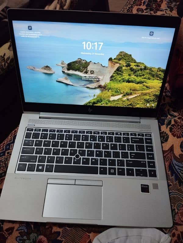 HP Elitebook 840 G5 1