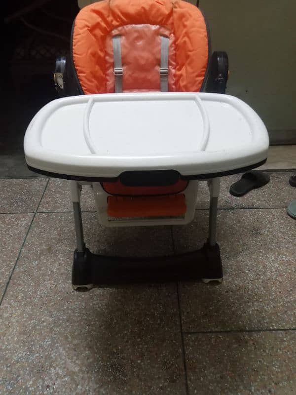 BABY CHAIR (IMPORTED HARD PLASTIC CHAIR) 2