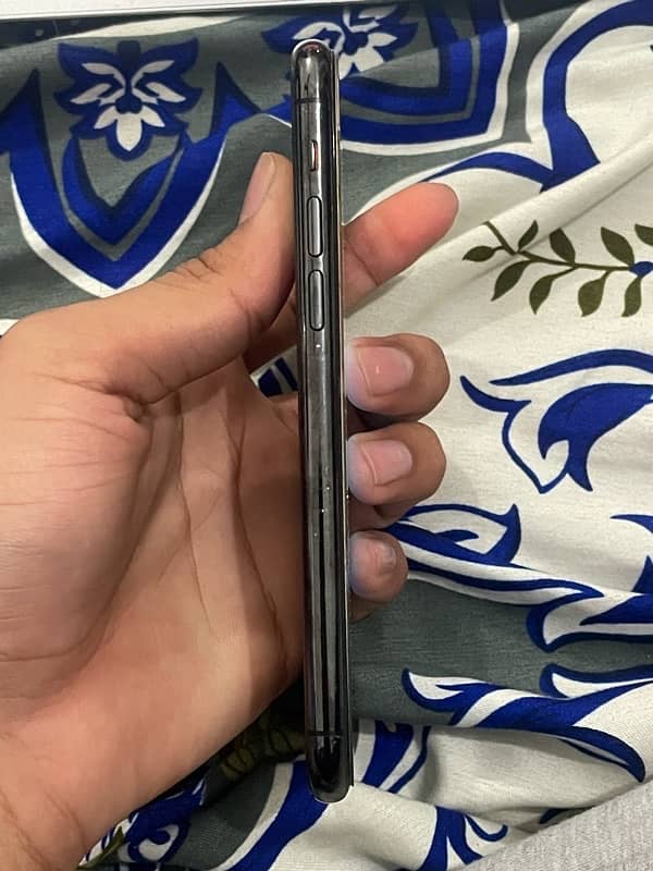 iphone 11 pro 64gb factory unlock 4