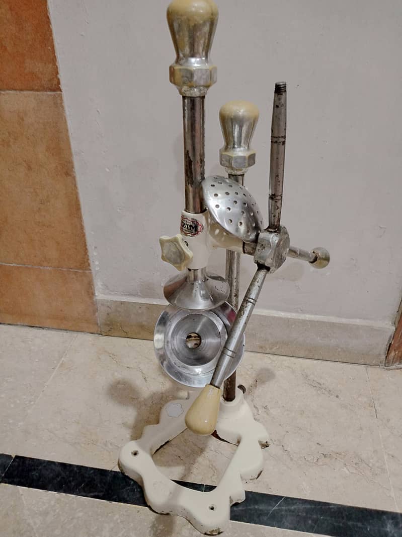 Orange Juice Manual Machine steel in reasonable price 10Kg + weight 0