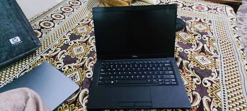 Dell laptop 0