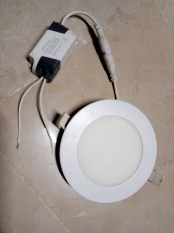 Seeling LED light available for used condition available 150 plus stok 0