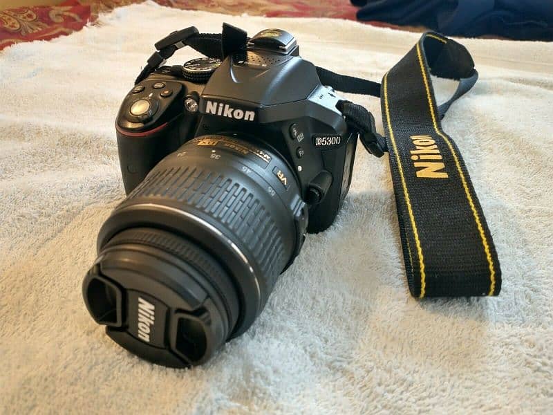 Nikon D5300 Dslr Camera body original My whatsp 0341,5968,138 0