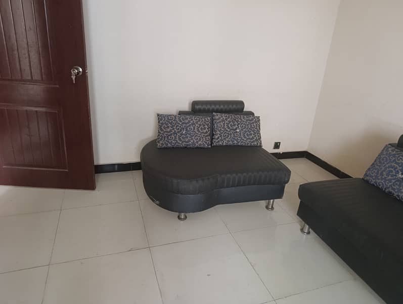 Sofa set for sale . 1