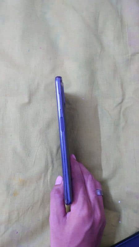 moto g stylus 2021 4/128 3