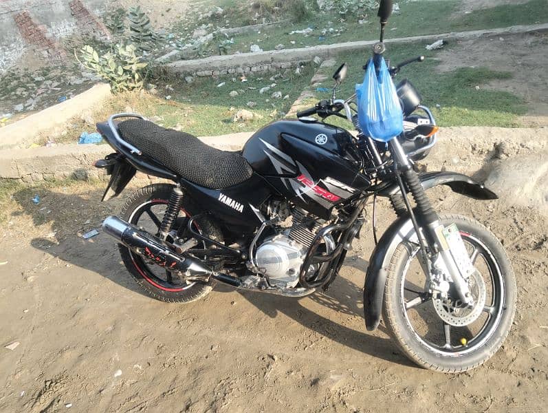 YBr 125G 4