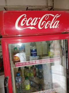 coke fridge all ok ha abhi tak gase bhi change ni krwai