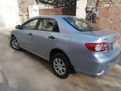 Toyota Corolla GLI 2013 total genuine 100%