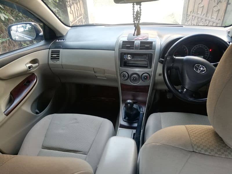 Toyota Corolla GLI 2013 total genuine 100% 5