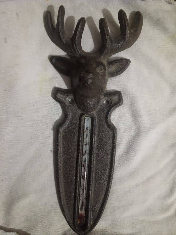 sculpture Deer Thermometter full fill with Red Murcery 2