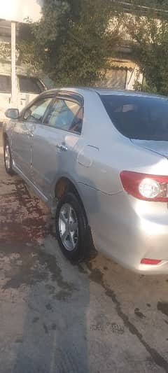 Toyota Corolla GLI 2011